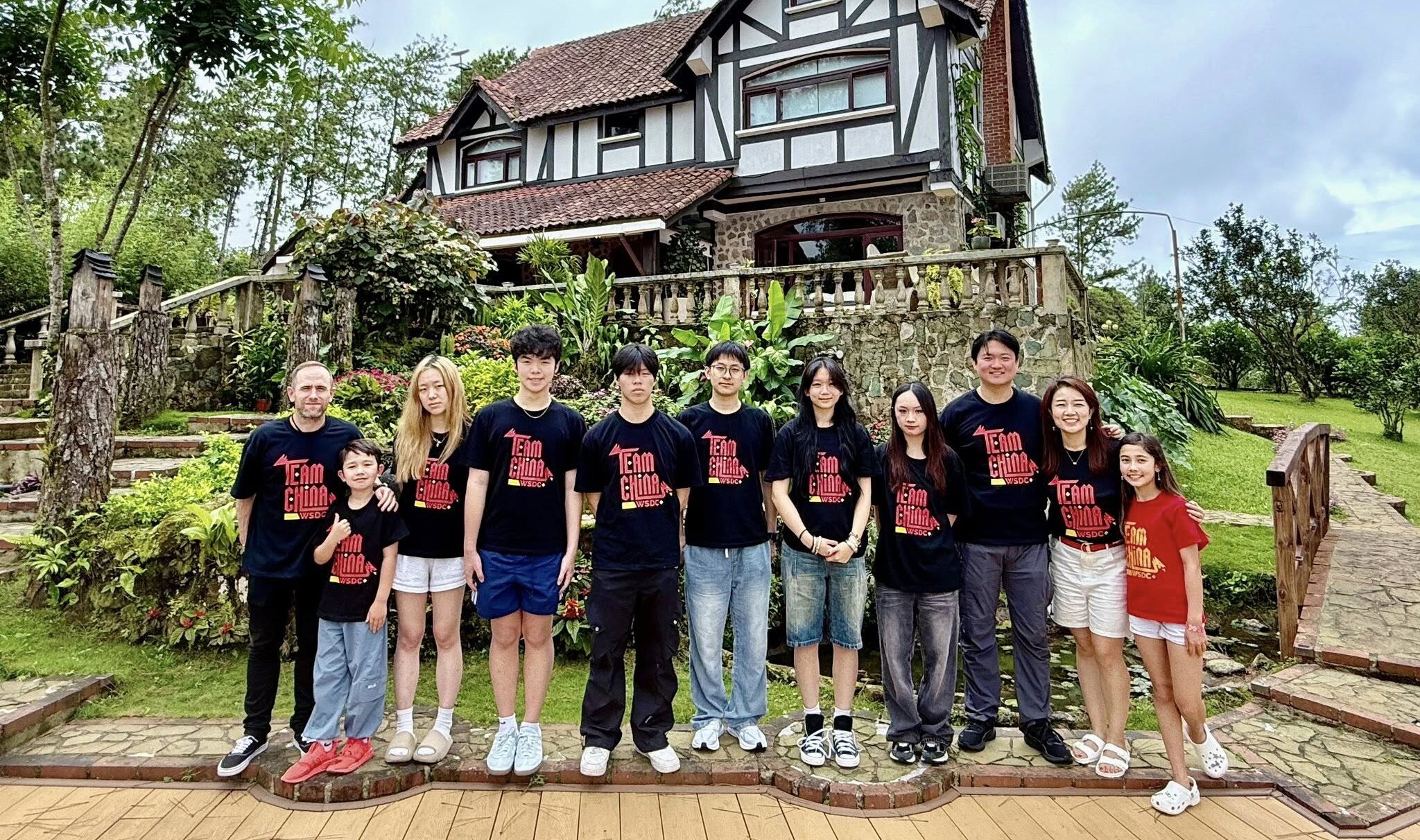 Team China WSDC at Panama Mountain Training Retreat 2025